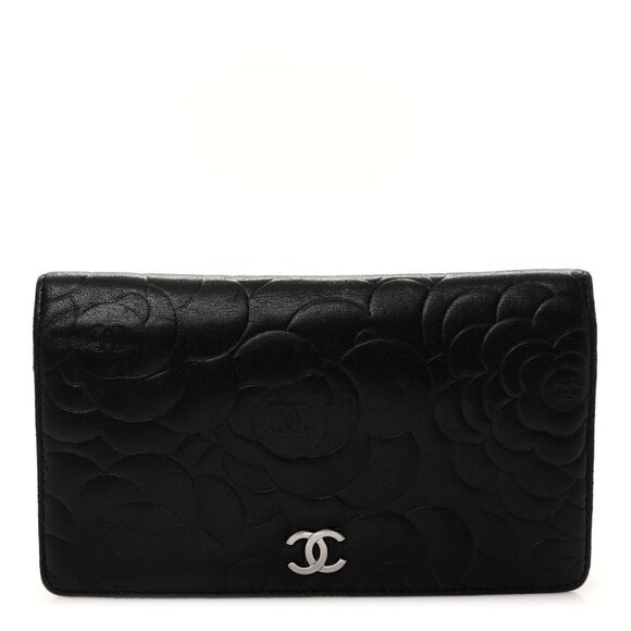 Chanel Lambskin Camellia Embossed Yen Wallet Black - Picture 1 of 3